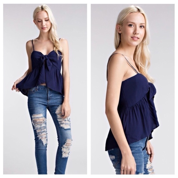 Honey Punch Tops - Lily’s Tie Front Crop Top; NWOT!